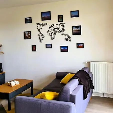 Appartamento Yellow Currie : T3 Avec Terrasse Et Vue Sur Parc